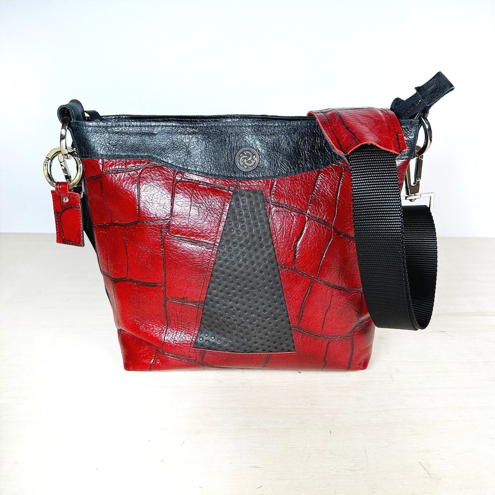 Red Black Croc Leather Concealed‎ Carry Crossbody Purse NEW Tags CCW